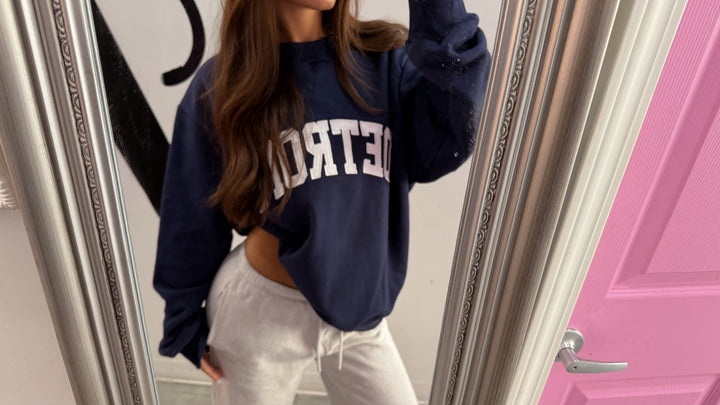 Detroit Mockneck