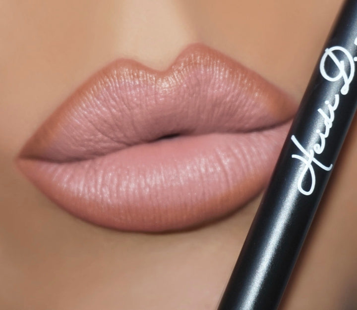 Backlava Lipliner